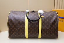Premium Women's Crossbody Bag - Luxury Designer Fashion Accessory - NM4854