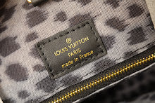 Premium Women's Tote Bag - Luxury Designer Fashion Handbag - NM4785