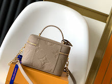 Premium Women's Shoulder Bag - Designer Luxury Fashion Accessory - NM5458