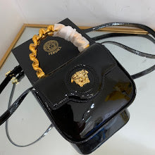 Chic Designer Shoulder Handbag - Premium Luxury Women's Style - NM3098