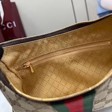 Premium Women's Crossbody Bag - Luxury Designer Fashion Accessory - NM4071