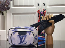 Premium Signature Crossbody - Chic Women's Luxury Designer Bag - NM4902