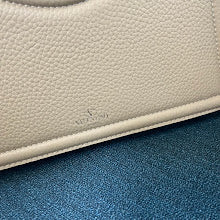Premium Leather Crossbody Bag - Elegant Women's Designer Handbag - NM3018