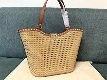 Premium Women's Crossbody Bag - Luxury Designer Fashion Accessory - NM2989