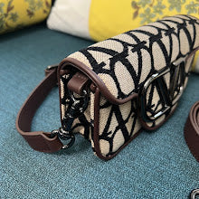 Designer Heritage Crossbody Bag - Premium Luxury Women's Fashion - NM2765