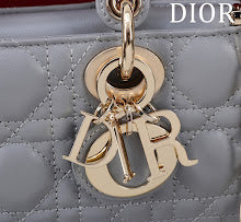 Luxury Structured Shoulder Bag - Women's Premium Designer Fashion - NM7367