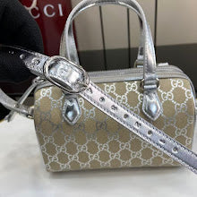 Premium Women's Shoulder Bag - Designer Luxury Fashion Accessory - NM4005
