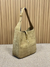 Chic Women's Shoulder Handbag - Luxury Premium Designer Style - NM3684