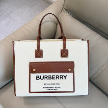 New Luxury Iconic Crossbody Bag - Women's Elegant Designer Fashion - NM5655