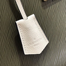 Premium Women's Crossbody Bag - Luxury Designer Fashion Accessory - NM4242