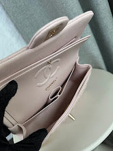 New Designer Iconic Tote Handbag - Premium Luxury Women's Fashion - NM6099