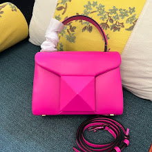 Premium Leather Crossbody Bag - Elegant Women's Designer Handbag - NM2970