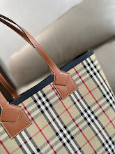 New Designer Iconic Shoulder Bag - Luxury Women's Premium Fashion - NM5897