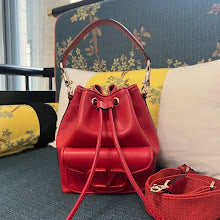 Chic Women's Shoulder Handbag - Luxury Premium Designer Style - NM2977