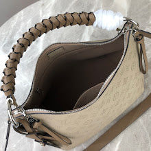 Chic Designer Shoulder Handbag - Premium Luxury Women's Style - NM4167