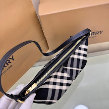 Chic Women's Crossbody Handbag - Luxury Premium Designer Style - NM5583