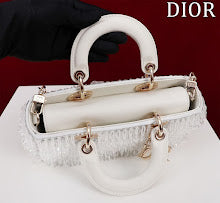 Luxury Signature Top Handle Bag - Elegant Women's Designer Handbag - NM7423