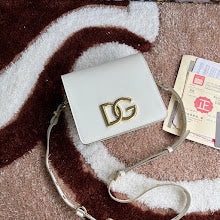 Chic Designer Crossbody Purse - Premium Luxury Women's Style - NM7135