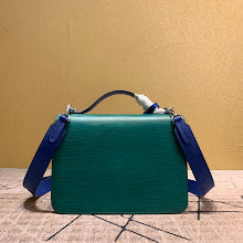 Designer Iconic Shoulder Bag - Luxury Women's Premium Fashion - NM4217