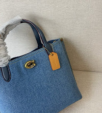 New Luxury Iconic Crossbody Bag - Women's Elegant Designer Fashion - NM6539