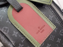 Premium Women's Crossbody Bag - Luxury Designer Fashion Accessory - NM4129