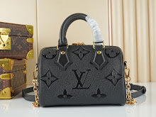 Luxury Designer Shoulder Bag for Women - Premium Fashion Handbag - NM4540