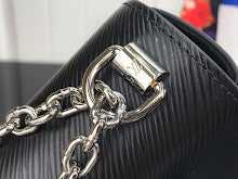 Premium Leather Crossbody Bag - Elegant Women's Designer Handbag - NM4159