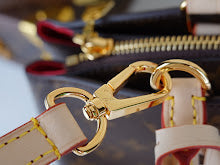 Luxury Monogram Shoulder Bag - Women's Elegant Designer Fashion - NM4848