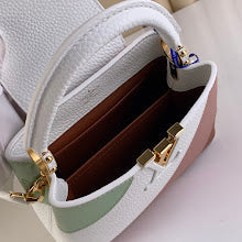 Luxury Monogram Shoulder Bag - Women's Elegant Designer Fashion - NM4368