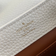 Luxury Monogram Shoulder Bag - Women's Elegant Designer Fashion - NM4368
