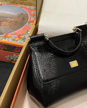 Premium Leather Shoulder Bag - Elegant Women's Designer Handbag - NM7231