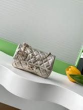 New Premium Signature Crossbody - Chic Women's Luxury Designer Bag - NM5935