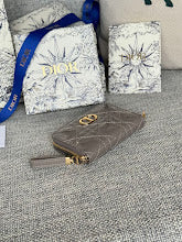 Luxury Structured Shoulder Bag - Women's Premium Designer Fashion - NM7457