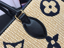 Chic Designer Shoulder Handbag - Premium Luxury Women's Style - NM5209