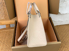 Premium Signature Crossbody - Chic Women's Luxury Designer Bag - NM4948