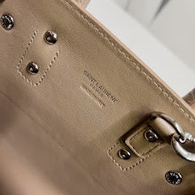 Luxury Signature Top Handle Bag - Elegant Women's Designer Handbag - NM3257