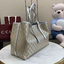 Chic Designer Satchel Bag - Luxury Women's Top Handle Handbag - NM4008