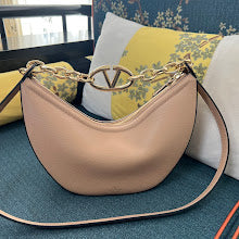 Luxury Signature Top Handle Bag - Elegant Women's Designer Handbag - NM2906