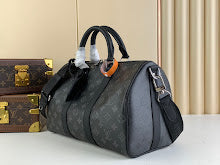Luxury Monogram Shoulder Bag - Women's Elegant Designer Fashion - NM4519
