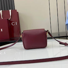 Luxury Iconic Crossbody Bag - Women's Elegant Designer Fashion - NM3950