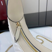 Premium Women's Shoulder Bag - Designer Luxury Fashion Accessory - NM3876