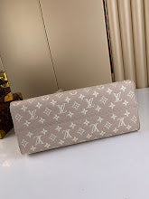 Luxury Structured Top Handle Bag - Premium Women's Designer Fashion - NM4738