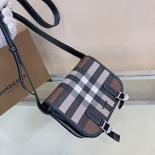 New Designer Heritage Crossbody Bag - Premium Luxury Women's Fashion - NM5770