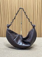 Designer Iconic Shoulder Bag - Luxury Women's Premium Fashion - NM3815