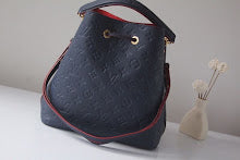 Chic Designer Satchel Bag - Luxury Women's Top Handle Handbag - NM5020