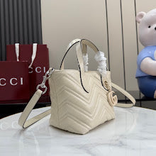 Chic Women's Shoulder Handbag - Luxury Premium Designer Style - NM4050