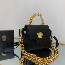 Chic Women's Designer Tote - Luxury Premium Handbag Style - NM3104