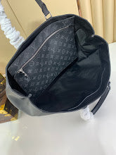 Designer Heritage Crossbody Bag - Premium Luxury Women's Fashion - NM4407