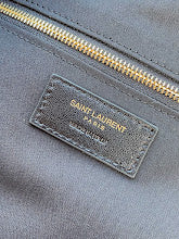 Designer Iconic Shoulder Bag - Luxury Women's Premium Fashion - NM3815