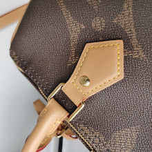 Luxury Structured Top Handle Bag - Premium Women's Designer Fashion - NM4618